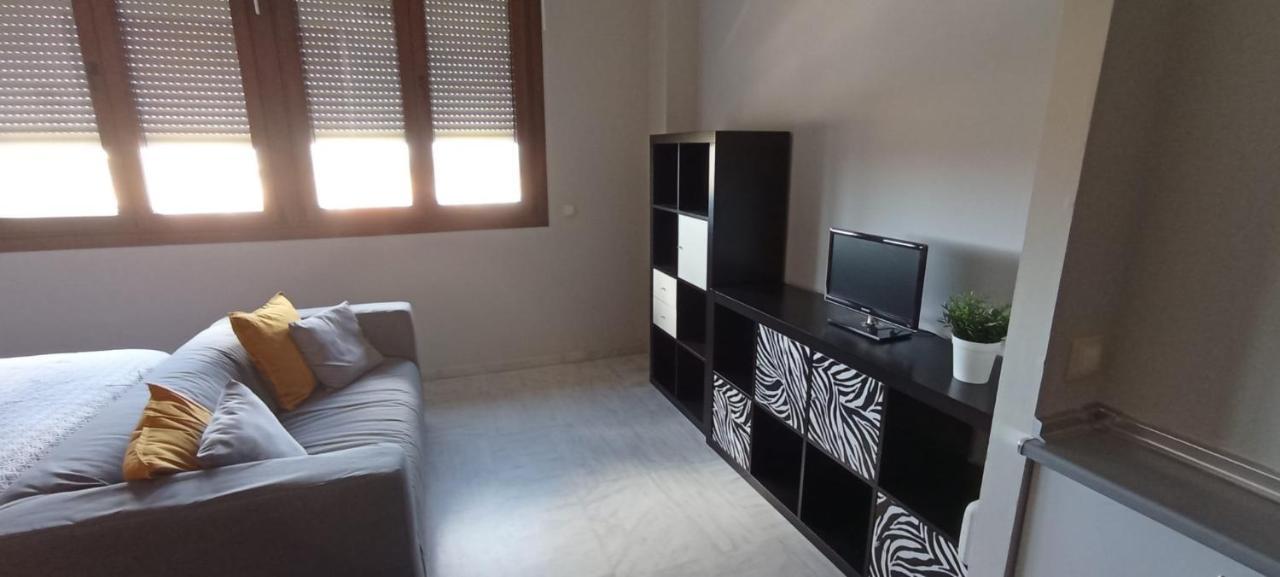 Apartamento Fibes y Congresos Sevilla Bagian luar foto